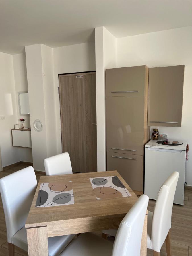 Apartment Sunrise With Private Parking PUY Exterior foto