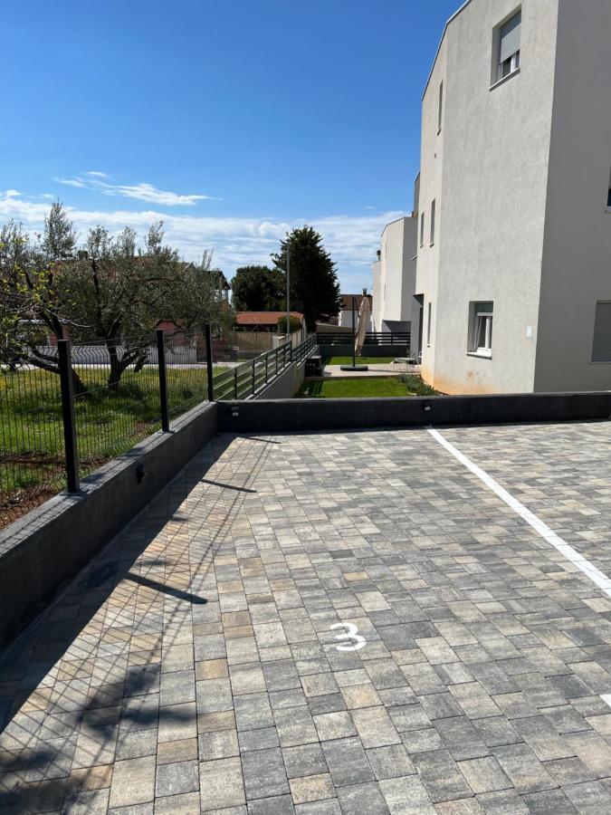 Apartment Sunrise With Private Parking PUY Exterior foto