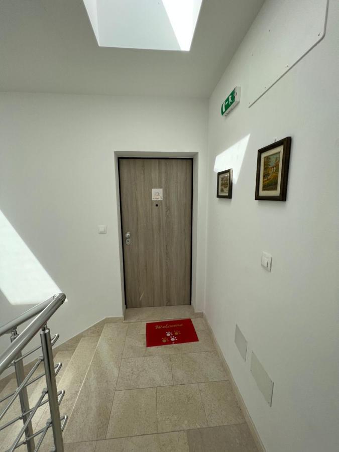 Apartment Sunrise With Private Parking PUY Exterior foto