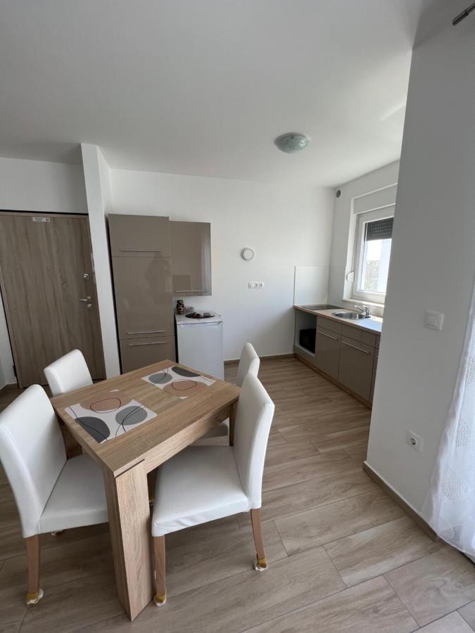 Apartment Sunrise With Private Parking PUY Exterior foto